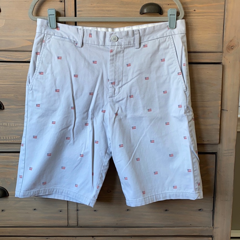 EUC Old Navy flag print shorts sz 33